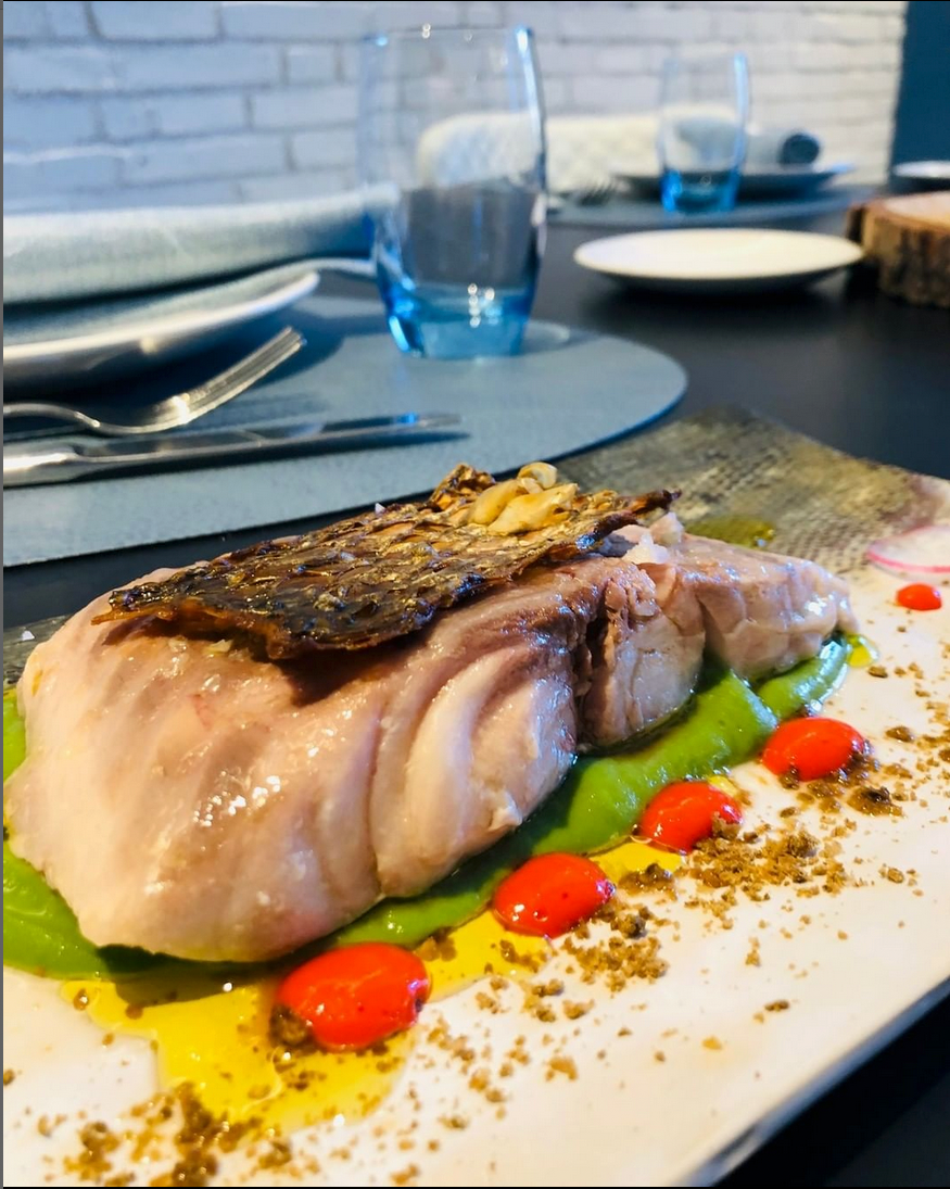 Fish tray