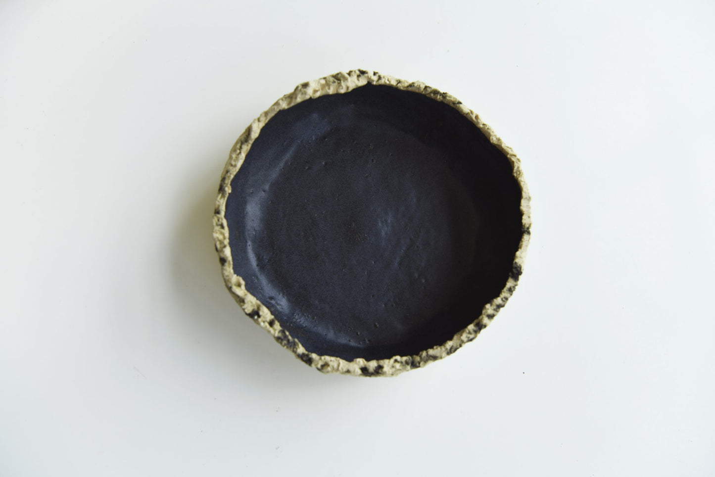 Round Black Stone Plate