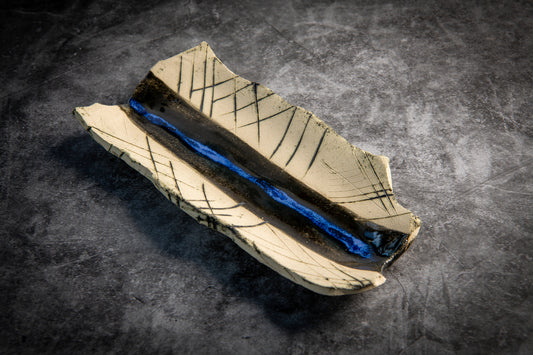 Scratches Maki Blue Tray