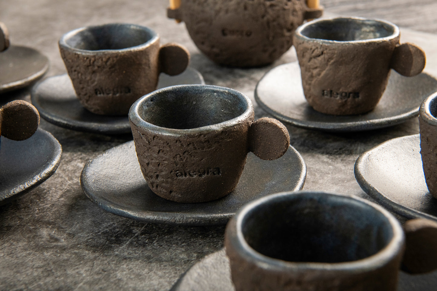 Taza y plato café Origenes Lava