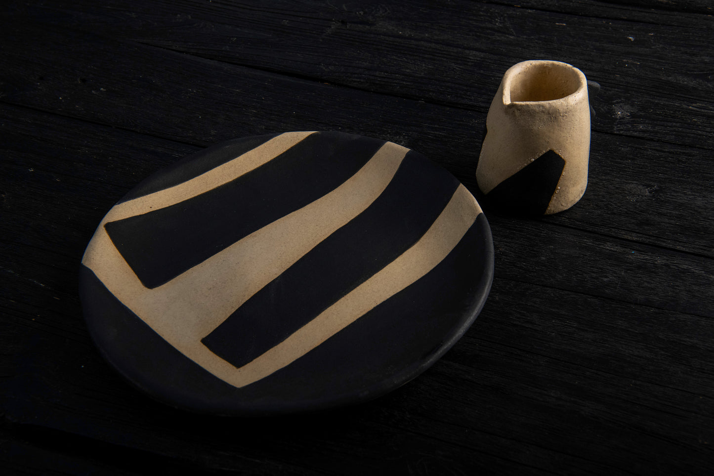 Geometric Sauce Holder